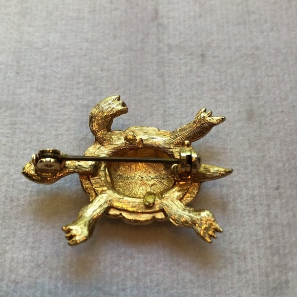 Patriotic Turtle Brooch Pin Gold tone Red White Blue Enamel Accents Crystal Eyes - Picture 3 of 10